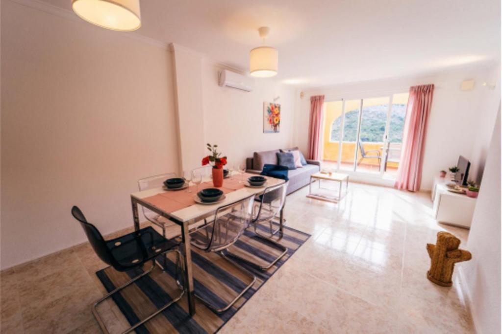 Apartman Marcella, コンブレ・デル・ソル エクステリア 写真